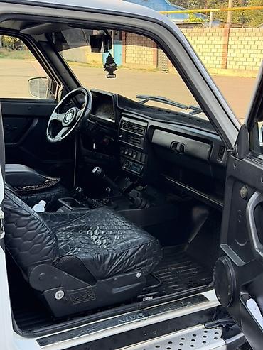 ВАЗ (ЛАДА): ВАЗ (ЛАДА) 4x4 Нива: 2019 г., 1.7 л, Механика, Бензин, Внедорожник — 3