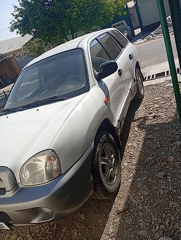 Hyundai Santa Fe: 2003 г., 2.4 л, Кол менен иштөөчү, Бензин, Кроссовер lalafo.kg да — 3 Hyundai Santa Fe: 2003 г., 2.4 л, Кол менен иштөөчү, Бензин, Кроссовер — 3