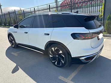 geeli coolray: Volkswagen ID.6: 2022 г., Электромобиль, Кроссовер — 4