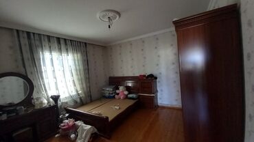 Həyət evləri və villaların satışı: 3 otaqlı, 96 kv. m, Orta təmir — 10