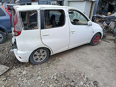 обвес тойота: Разбор на запчасти: компактвэн Toyota функарго (правый руль), белый — 3