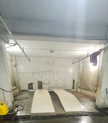 Avtoyumalar: Xirdalanda yerləşən, tam təchiz olunmuş avtoyuma satilir. Müəssisə — 7