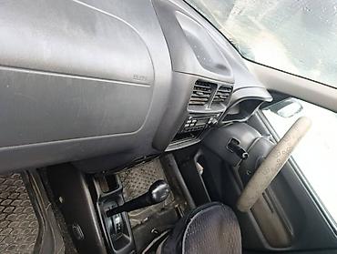 Suzuki: Suzuki Swift: 2005 г., 1.3 л, Бензин, Хэтчбэк — 21