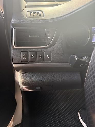 spark 2018: Toyota Camry: 2015 г., Автомат, Гибрид, Седан — 5
