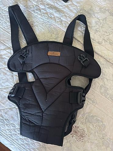 Aksesuarlar: Uşaq daşıma kəməri (baby carrier)
Ana qucağı istifadə olunmayıb — 1