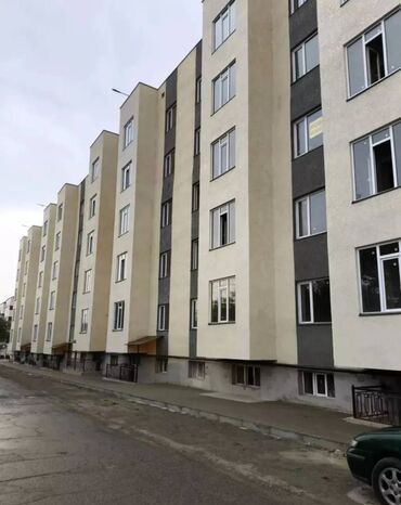 квартира церков: 1 комната, 42 м², Элитка, 1 этаж
