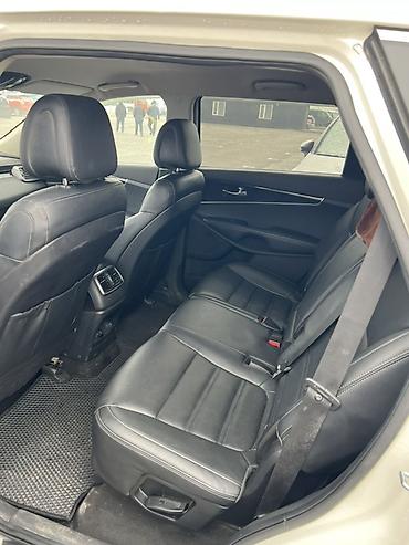 Kia: Kia Sorento: 2018 г., 2.2 л, Автомат, Дизель, Кроссовер — 4
