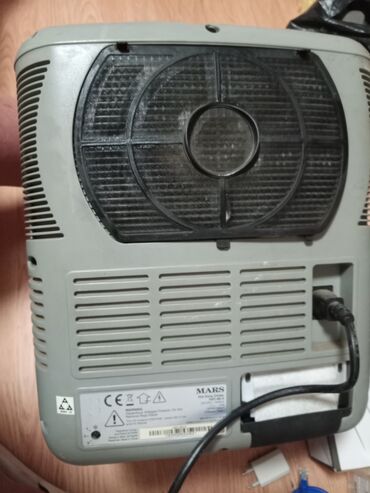 Ostali akumulatorski alati: - Black & Decker akumulatorska baterija - Oznaka: B&D, Ni‑Cd — 40