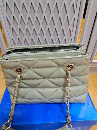 Çantalar: Çiyin çantası, Yeni -da lalafo.az — 4 Çantalar: Çiyin çantası, Yeni — 4