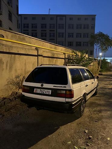 Volkswagen: Volkswagen Passat: 1990 г., 1.8 л, Механика, Бензин, Универсал — 3