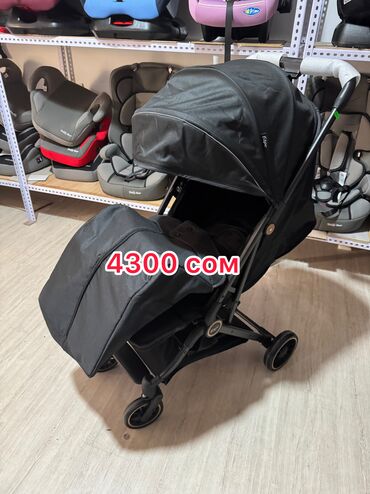 Шкафы для одежды: Автокресло новая распродажа 

Автолюлька

Бескаркасные 

Бустер — 21