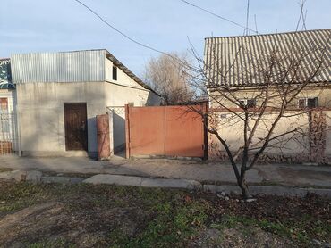 сдаю ферму: 100 м², 3 комнаты, Теплый пол, Бронированные двери, Парковка