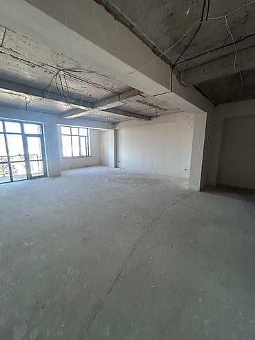 Коммерческая недвижимость: Сдаю Офисный кабинет: 83 м², В бизнес центре, С ремонтом, С отдельным санузлом — 2