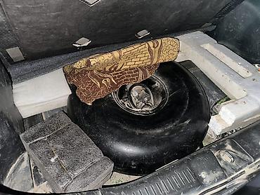 step vagon: Honda Fit: 2004 г., 1.3 л, Автомат, Газ, Хэтчбэк — 4