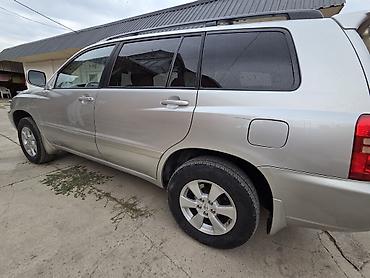 Toyota: Toyota Highlander: 2002 г., 2.4 л, Кроссовер — 2