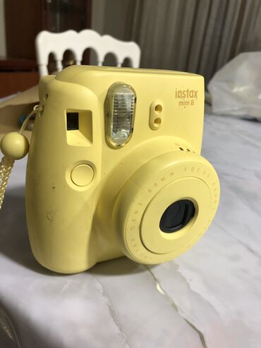 фотоаппарат fujifilm finepix s2980: Продается Instax 8 серии.

В хорошем состоянии пользовался пару раз