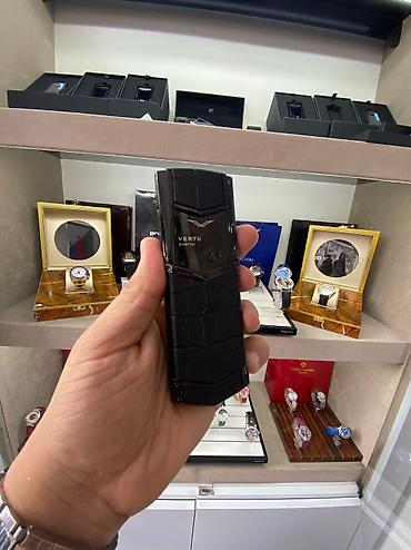 butun telefonlar: Vertu Signature Ultimate JetBlack Premium Class Alligator Kredit Tek — 4