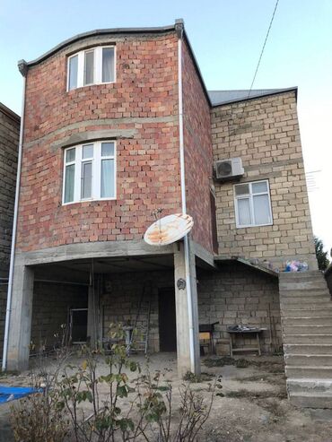Bilərziklər: 7 otaqlı, 146 kv. m