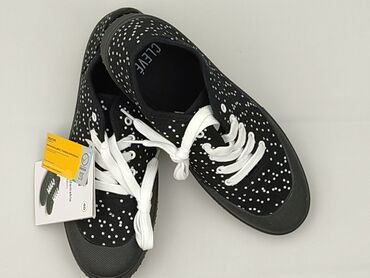 Trainers for women, size 40