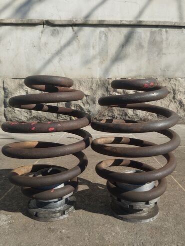 бампер мерседес 124: Avtomobil üçün arxa asqı yayları – 2 ədəd - Material: qalın divarlı