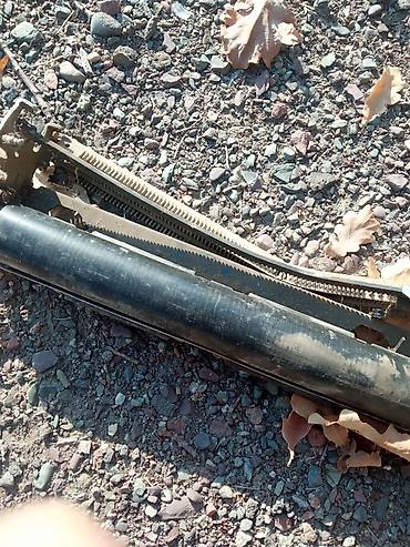 военая форма: Механическая пишущая машинка с кириллической клавиатурой (русская — 1