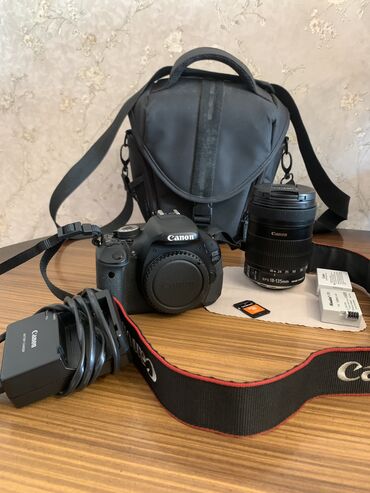 rəqəmsal fotokameralar: Canon EOS 600D+EFS 18-135 mm obyektiv+8gb yaddaş kartı+2 ədəd