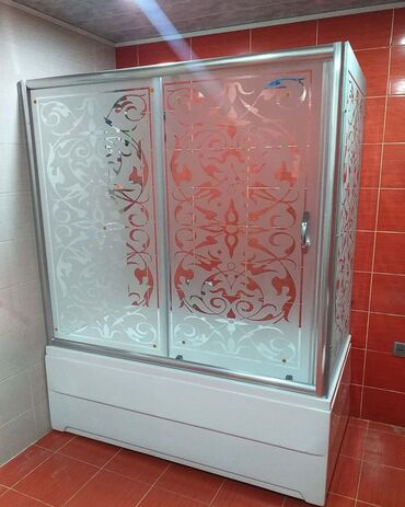 Duş kabinaları, arakəsmələr: Yeni Arakəsmə, Pulsuz çatdırılma — 15