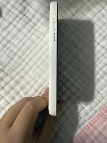 Apple iPhone: IPhone 5c, Б/у, Белый, Кабель — 10