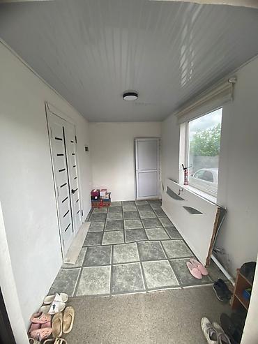 Продажа коттеджей и домов: Срочно, продается двухэтажный дом в районе Ак-Ордо 3 - Площадь дома  — 10