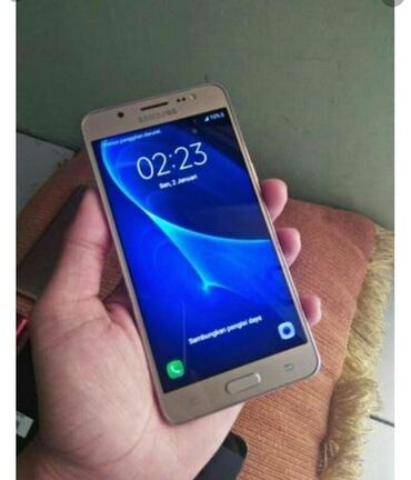 Adapterlər: Samsung Galaxy J5, 8 GB, rəng - Sarı, Sensor, İki sim kartlı