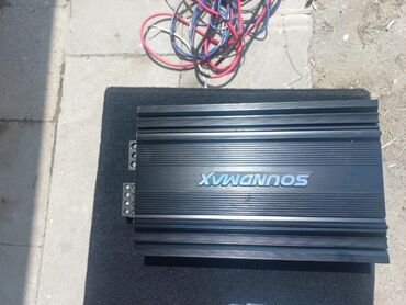 Сигнализация: 4 ədəd 16 liq Soundmax 100 Rms.Sabufer 1000 Waat.400 Rms. Usilitel