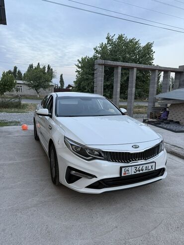 росрочка афто: Продаю KIA K5 Кореец Родной окрас! Свежепригнан Расстоможен, оформлен!
