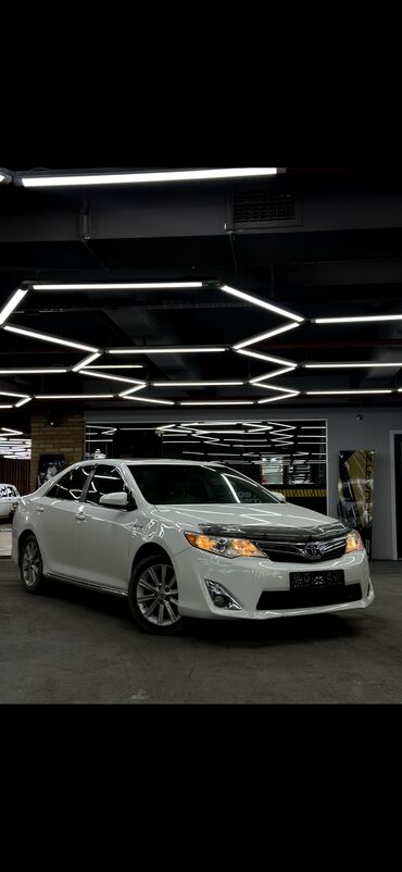 chr toyota: Toyota Camry: 2013 г., 2.5 л, Вариатор, Гибрид, Седан