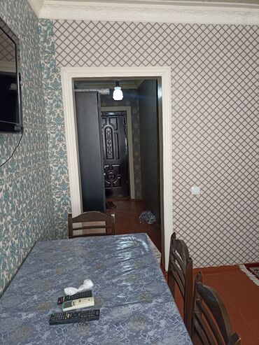 Uzunmüddətli kirayə mənzillər: Salam. Ev Gəncədə A. Səhhət xəstəxanasının böyründə Əminə marketin tam -da lalafo.az — 4 Uzunmüddətli kirayə mənzillər: Salam. Ev Gəncədə A. Səhhət xəstəxanasının böyründə Əminə marketin tam — 4