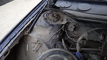 Audi: Audi 100: 1989 г. — 8
