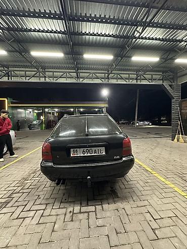 Audi: Audi A4: 1997 г., 2.6 л, Механика, Бензин, Универсал — 4