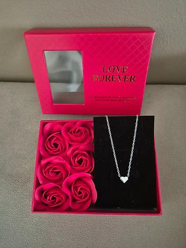 Setovi nakita: Poklon set “Love Forever” – elegantna kutija sa ogledalcetom koja — 3