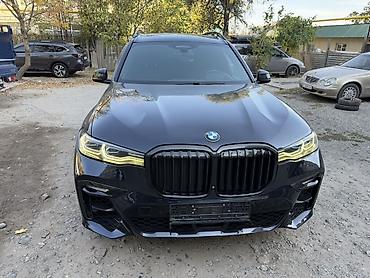 140 500: BMW X7: 2019 г., 4.4 л, Автомат, Бензин, Внедорожник — 1