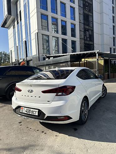 kia forte: Hyundai Avante: 2020 г., 1.6 л, Автомат, Бензин, Седан — 3