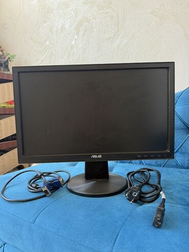 lcd monitor: ASUS markalı, qara rəngli LCD monitor. Bu monitor daxili dinamiklərə