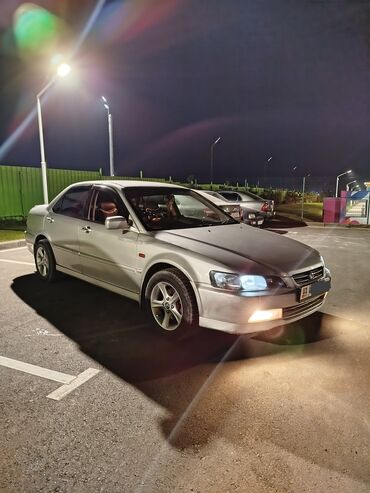 купить зикр в бишкеке: Honda Accord: 2000 г., 2 л, Автомат, Бензин, Седан