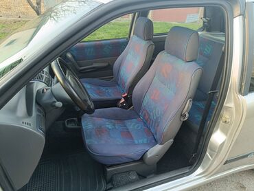 Fiat: Fiat Punto: 1.2 l | 1999 г. 200000 km Hečbek na lalafo.rs — 2 Fiat: Fiat Punto: 1.2 l | 1999 г. 200000 km Hečbek — 2