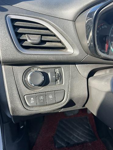 Chevrolet: Chevrolet Spark: 2019 г., 1 л, Автомат, Бензин, Хэтчбэк — 7