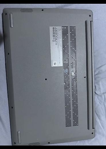 komputer prosesor: Lenovo noutbuk – gümüşü korpus, tam ölçülü klaviatura və iri touchpad — 4