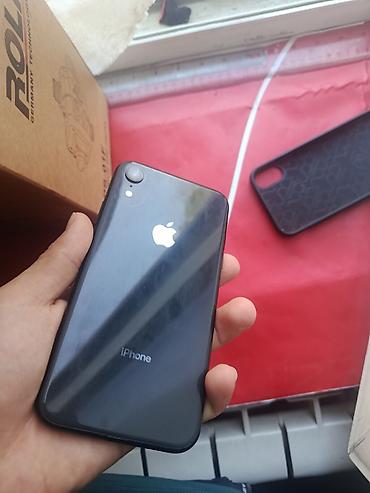 Техника и электроника: IPhone Xr, Б/у, 128 ГБ, Черный, Чехол, 80 % — 2