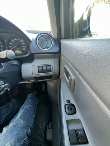 Mazda: Mazda Demio: 2003 г., 1.5 л, Автомат, Бензин, Хэтчбэк — 9