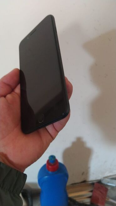 iphone 4 qiymeti: IPhone 7 Plus, 32 GB, Jet Black, Barmaq izi