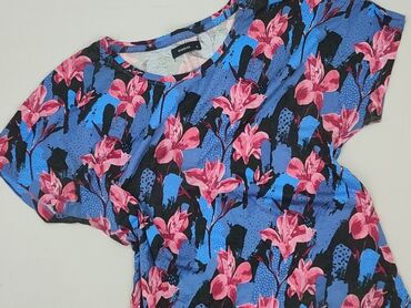 t shirt c a: Women`s T-shirt, size S (EU 36)
