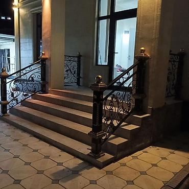 Изготовление перил: Изготовление перил Материал: Кованное железо, Наружные, Бесплатный замер — 199