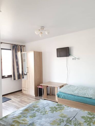 Посуточная аренда комнат: Гостевые номера в двухэтажном мини-отеле с галереей.Сдаем на — 9